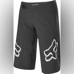 FOX RACING DEFEND SHORT - BLACK, WOMEN'S, MEDIUM EUC